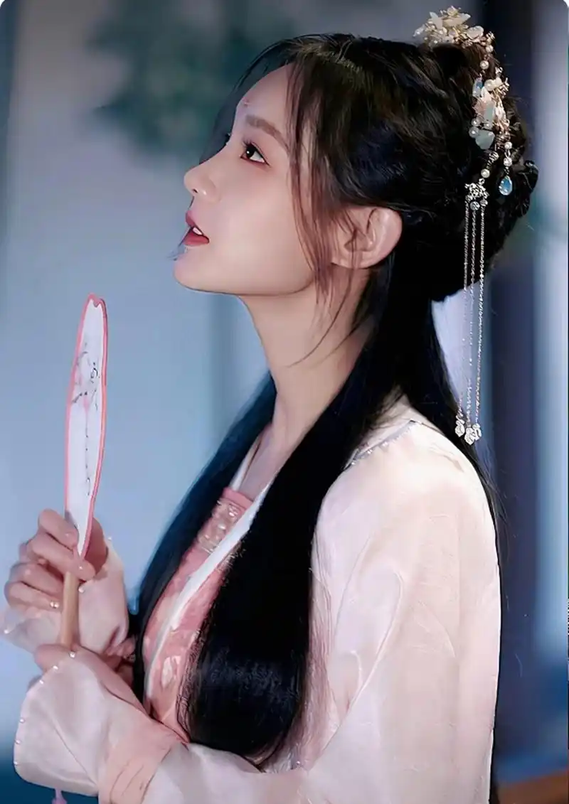 狂飙#  李一桐古装比现代装还美