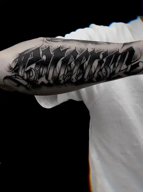 哥特花体字‖暗黑纹身‖_纹身图案手稿图片_老街tattoo九九的纹身