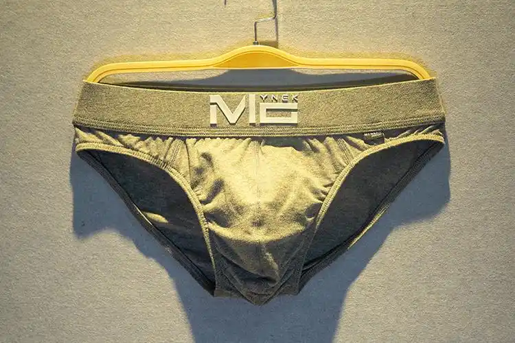 夏男士内裤男三角裤衩低腰性感棉质透气骚气潮流激凸男子裤头时尚