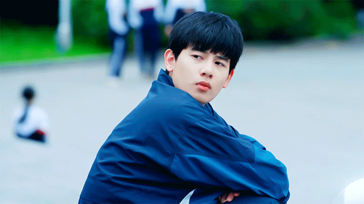 最近追《棋魂》,发现胡先煦真的很可爱