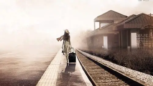 娱乐大婊妹:       女孩子还是要多出去走走,一个人背着