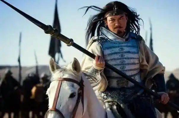 《三国演义》为何被评为中国古代四大名著之一?