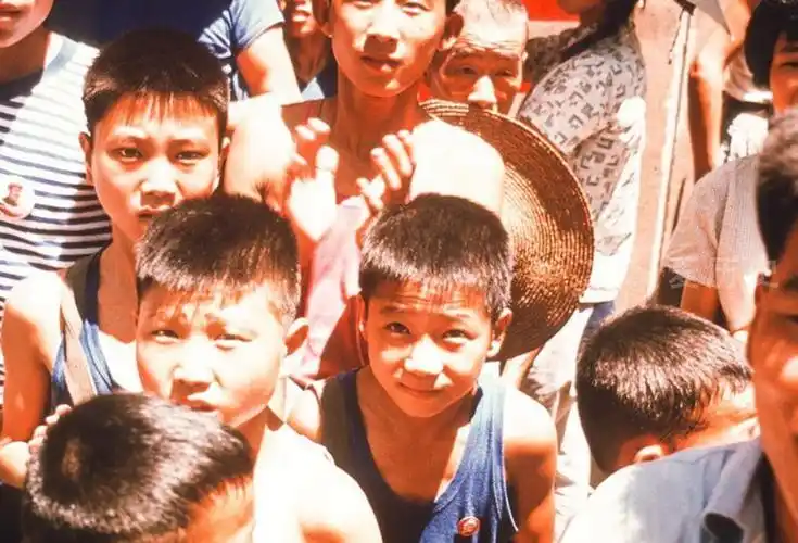 老照片长在七十年代人共同的童年记忆一杯敬青春一杯敬过往