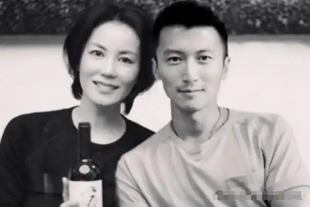 张承礼改名谢承礼,谢贤开家庭会议公布喜讯,王菲哭着让谢霆锋给个说法