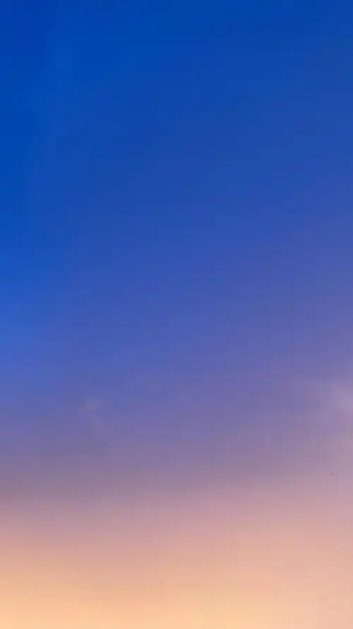 今天傍晚的天空无修壁纸