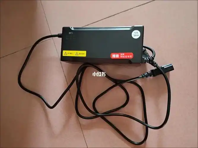 雅迪电动车充电器坏了