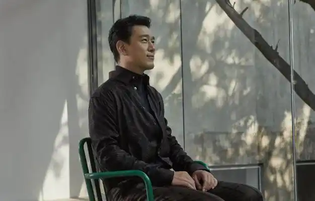 王耀庆:为了省房租娶走房东的女儿,却花10万块只为一件西装