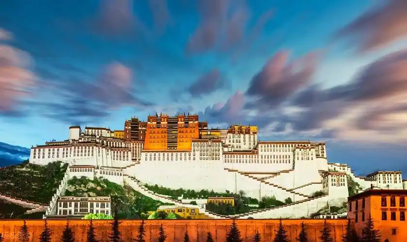 中国十大旅游景点全球十大名胜古迹有哪些地方(中国最值得去的十大