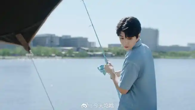 王俊凯夏日清爽大片