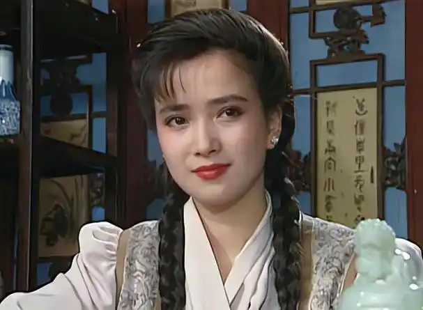 上世纪90年代,台湾琼瑶剧风靡一时,许多人都对里面的俊男美女羡慕不已