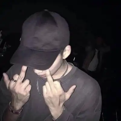 超拽男生头像帅气真人冷酷霸气