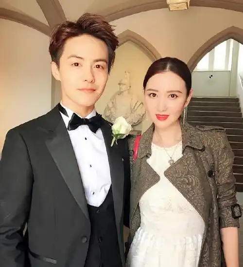 张萌称赞马天宇:温顺还男友力十足