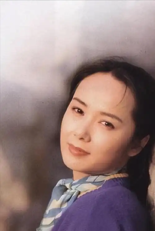 看了蒋雯丽的旧照,才明白:顾长卫王全安为啥相继沦陷,千娇百媚