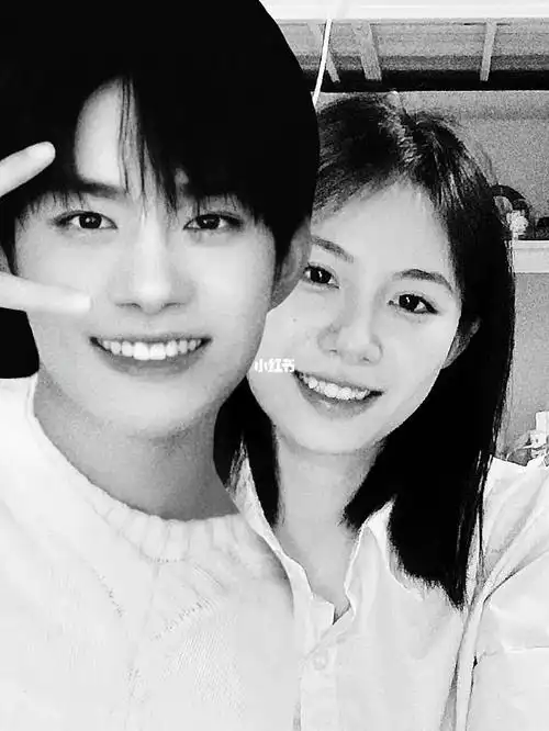 大家好我就是易烊千玺的绯闻女友