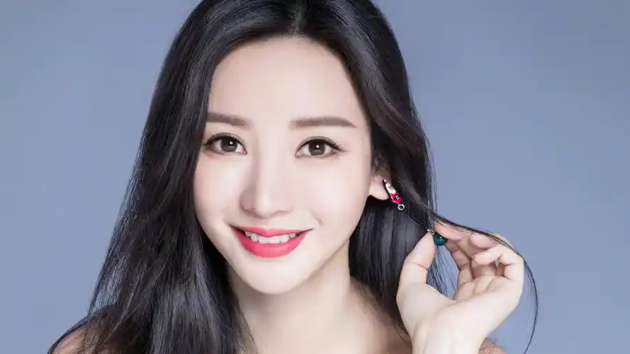 原图你的电脑分辨率(1600x1600)→生成壁纸显示:√欣赏模式全屏模式