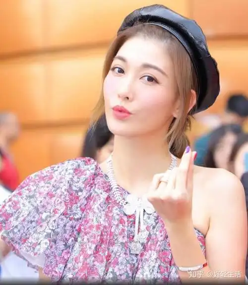 艾莉李彩桦身材一样招人恨曝光不挨饿7天瘦10斤