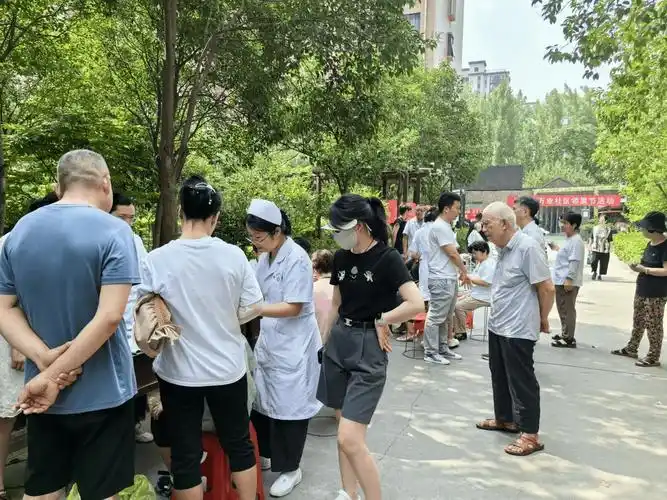 荥阳市豫龙镇开展"社区邻里节 浓浓邻里情"首届邻里节活动