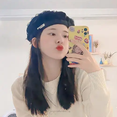 赵露思头像##朋友圈文案