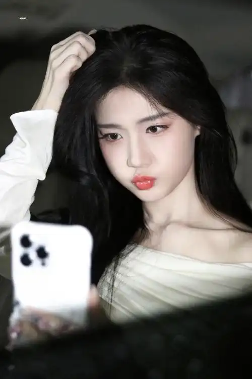 陈意涵estelle超话    383036303837    车窗爱情(馨馨版