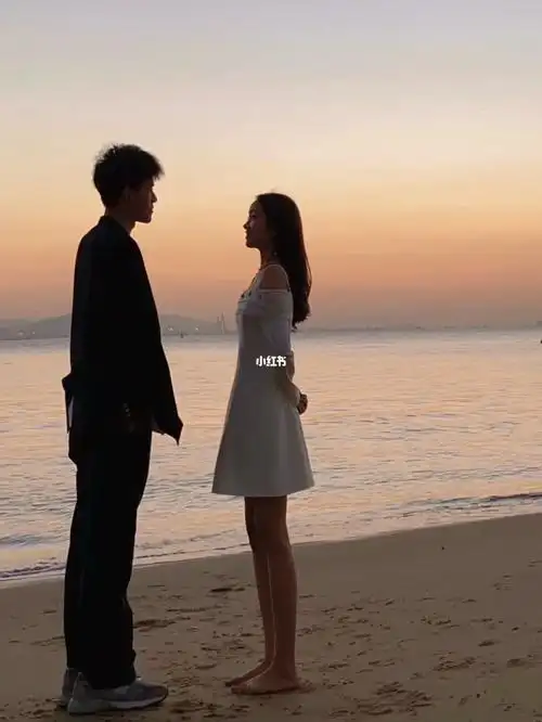 海边7717cm身高差