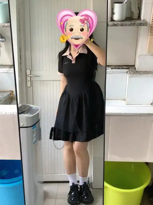 155105斤微胖甜辣小黑裙