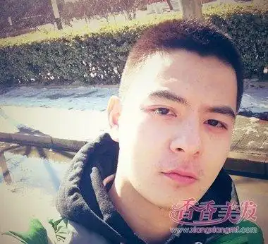 男生发型 男生短发 短发毛寸发型 短寸怎么做发型这款男生短发毛寸无