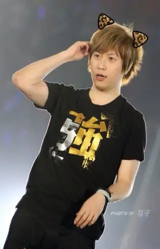 我是 陈信宏,萌萌嗒