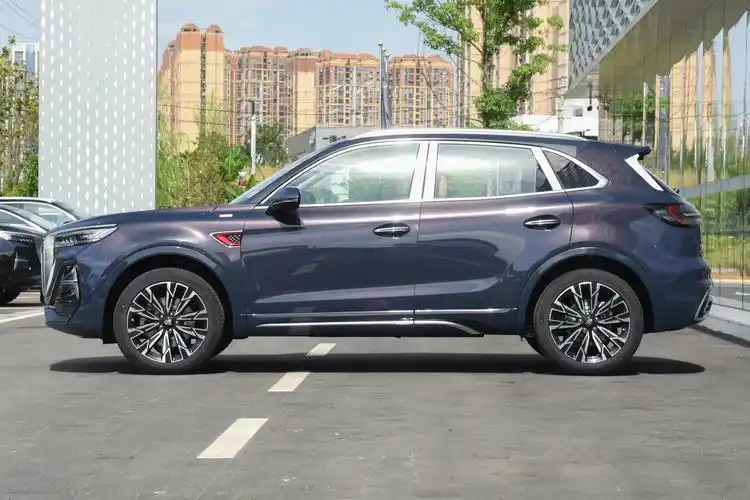 红旗hs5 50万辆纪念版上市,增加l2级辅助驾驶