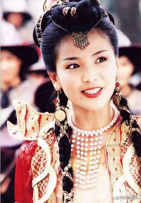 经过3年的时间,刘涛出演了电视剧《还珠格格》的第三部作品,在其中她