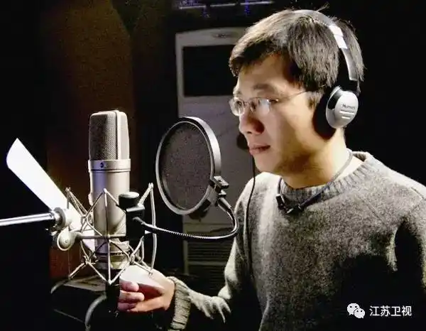 这些经典配音演员,你一定听过他们的声音!