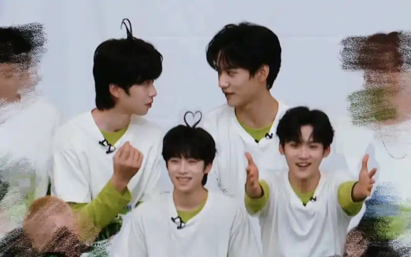 元周率◎周柯宇×张嘉元 局部运动会cut_哔哩哔哩_bilibili