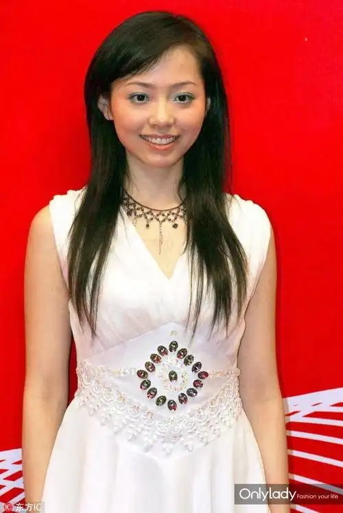 十年之后 张靓颖把最好的自己嫁给了爱的人-onlylady