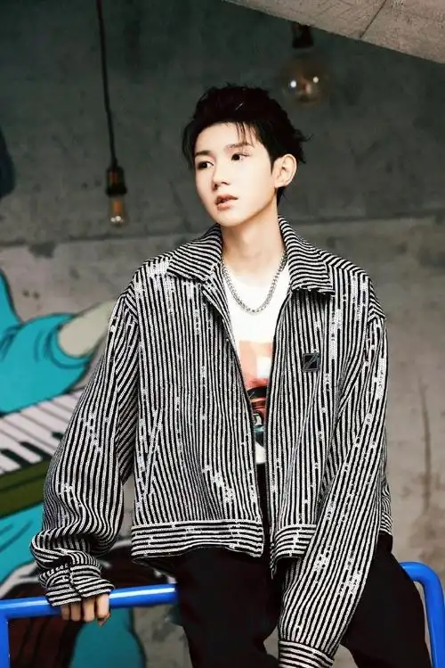 摄影师分享王源明日创作计划造型图