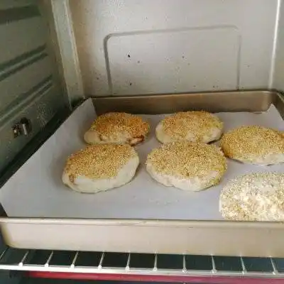 烤箱烤饼(烤箱怎样烤烧饼)