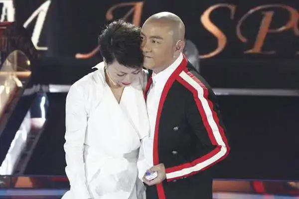 宋大娘刘玉翠竟患过抑郁症 与男友相恋多年坚决不婚