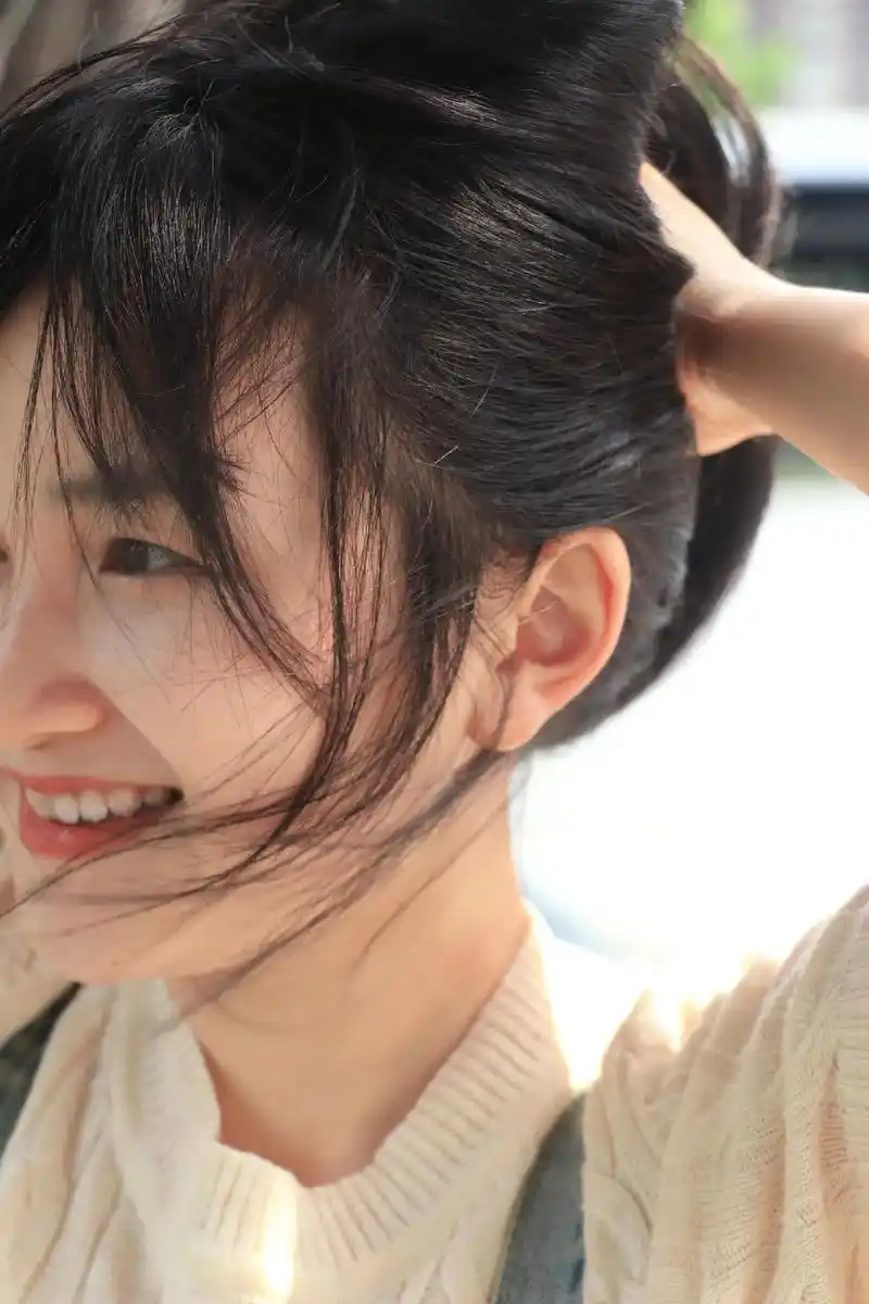 治愈系笑容 #拍照92 #少女感 #夏日写真 #佳能80 - 抖音