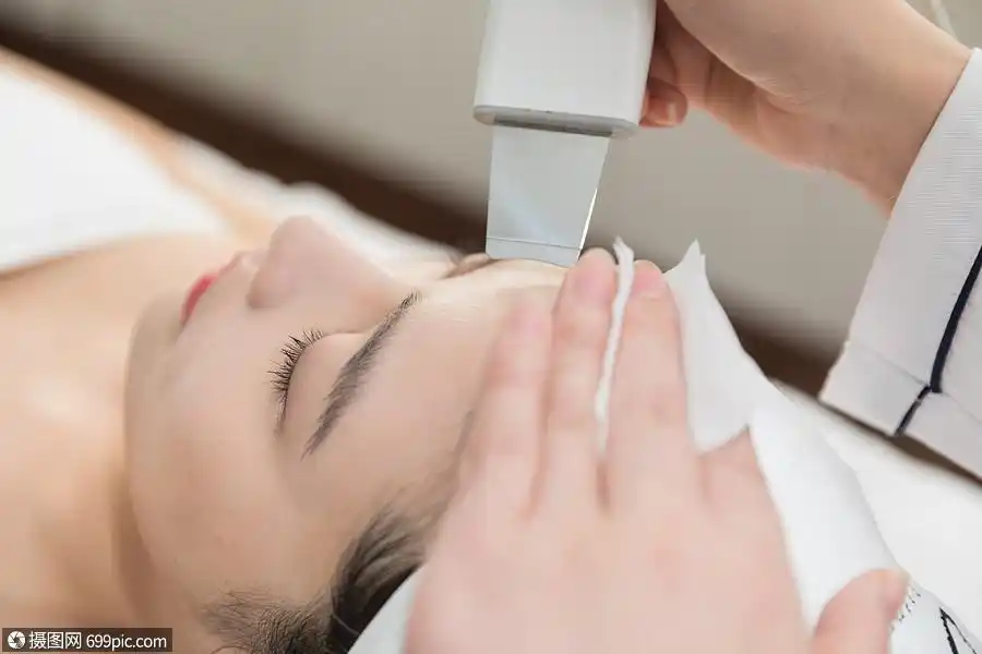 spa美容院面部清洁