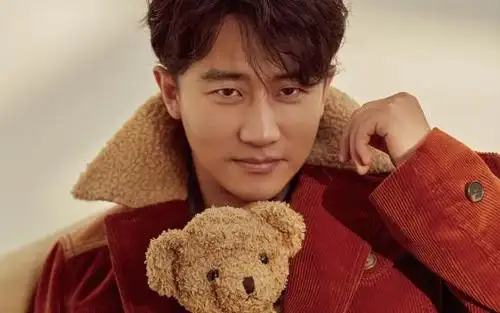 黄轩个性时髦唯美写真