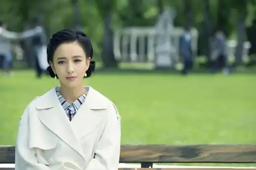 佟丽娅《爱国者》开播 首次挑战民国特工
