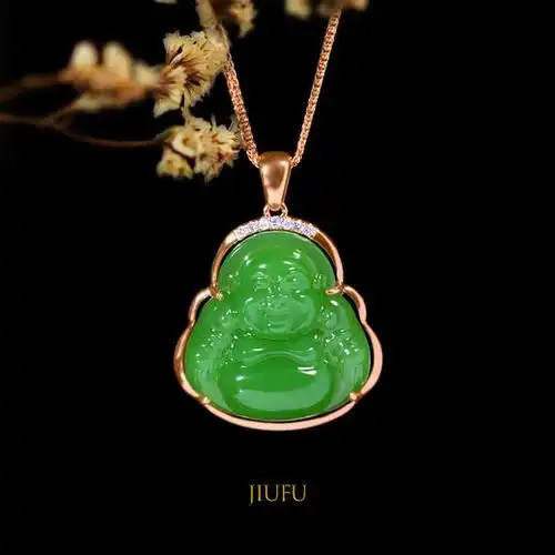 18k玫瑰金和田玉碧玉镶钻吊坠玉佛苹果绿
