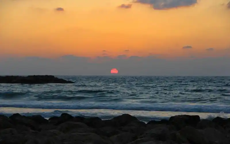 唯美海边黄昏美景桌面壁纸图片下载