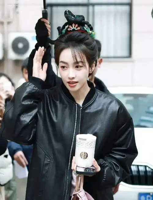 宋茜山河枕刘海造型