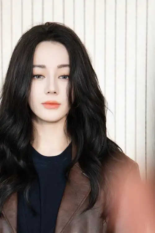 聂九罗@dear-迪丽热巴偶尔也是有点小可爱在身上的#迪丽热巴聂九揶