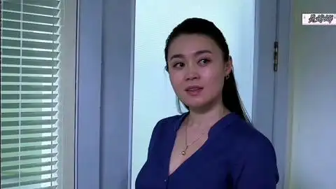 关婷娜人美身材好女人味十足