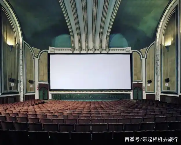 儿时回忆,摄影师拍摄那些被淘汰的老式电影院