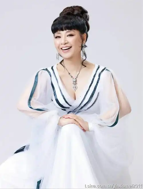 殷秀梅近照 (高清)著名歌唱家高清照