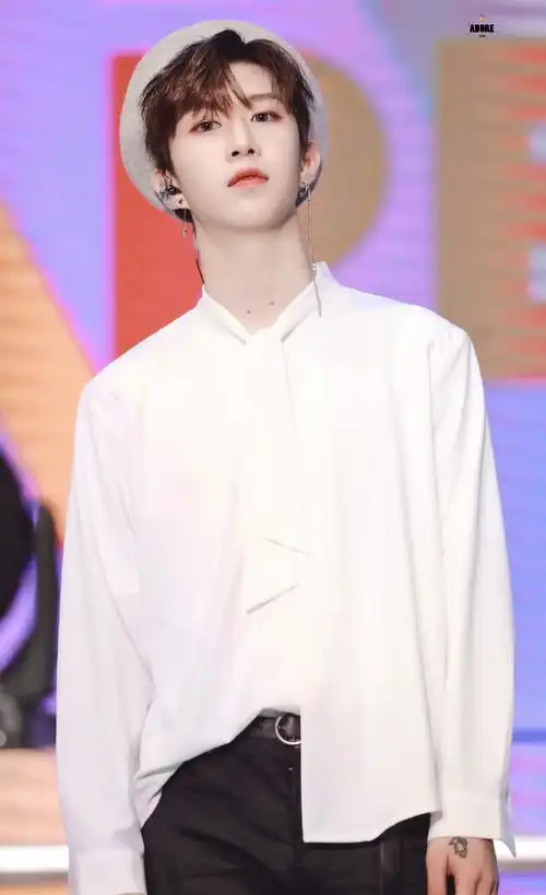 范丞丞发型合集