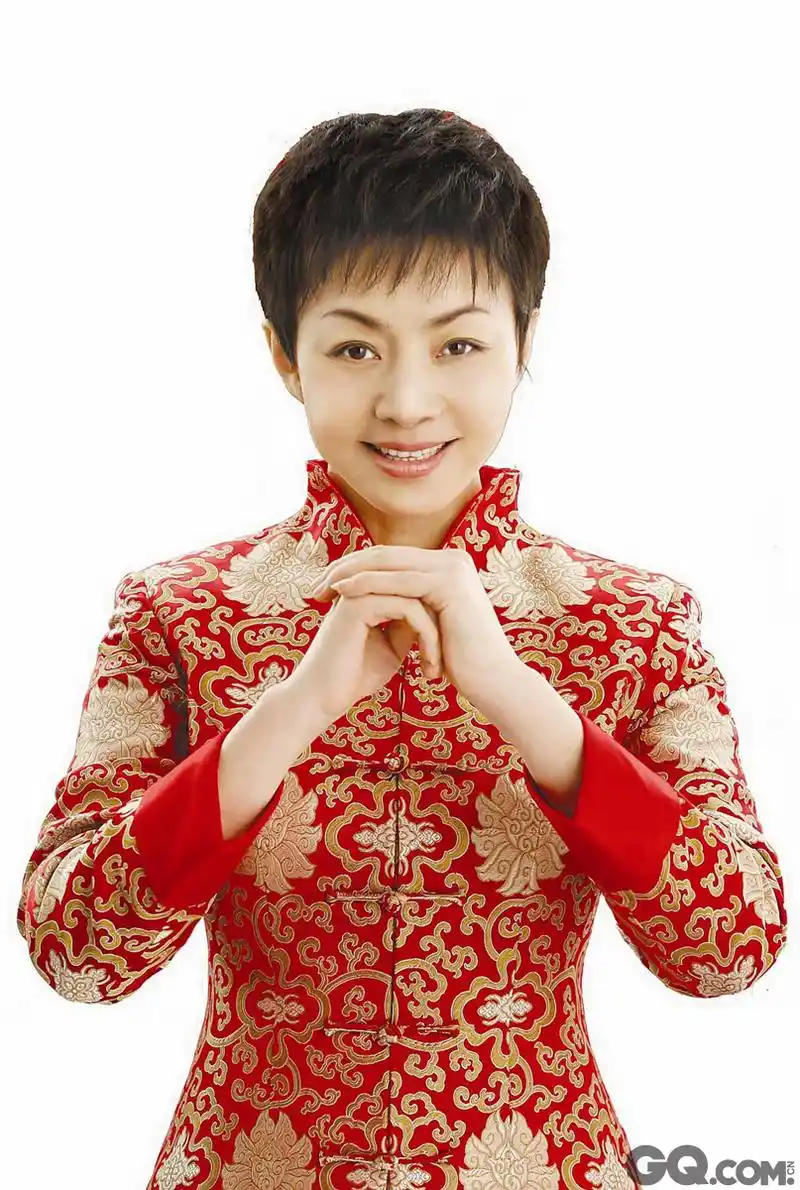 宋丹丹可以算是表演艺术家了,她戏路广,能上春晚演小品也能在大小荧幕