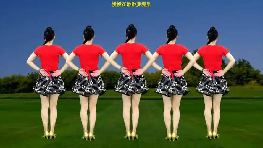 伤情金曲广场舞《碎心石》忧伤旋律,轻盈欢快舞步,心醉好看!