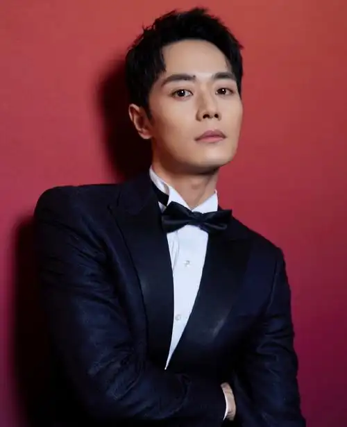 每日更新曹骏的经纪人微信号tzcm2022